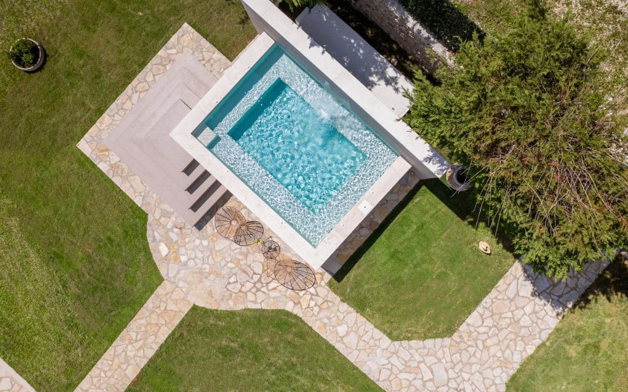 Mouzákion Amalthia Villa מראה חיצוני תמונה