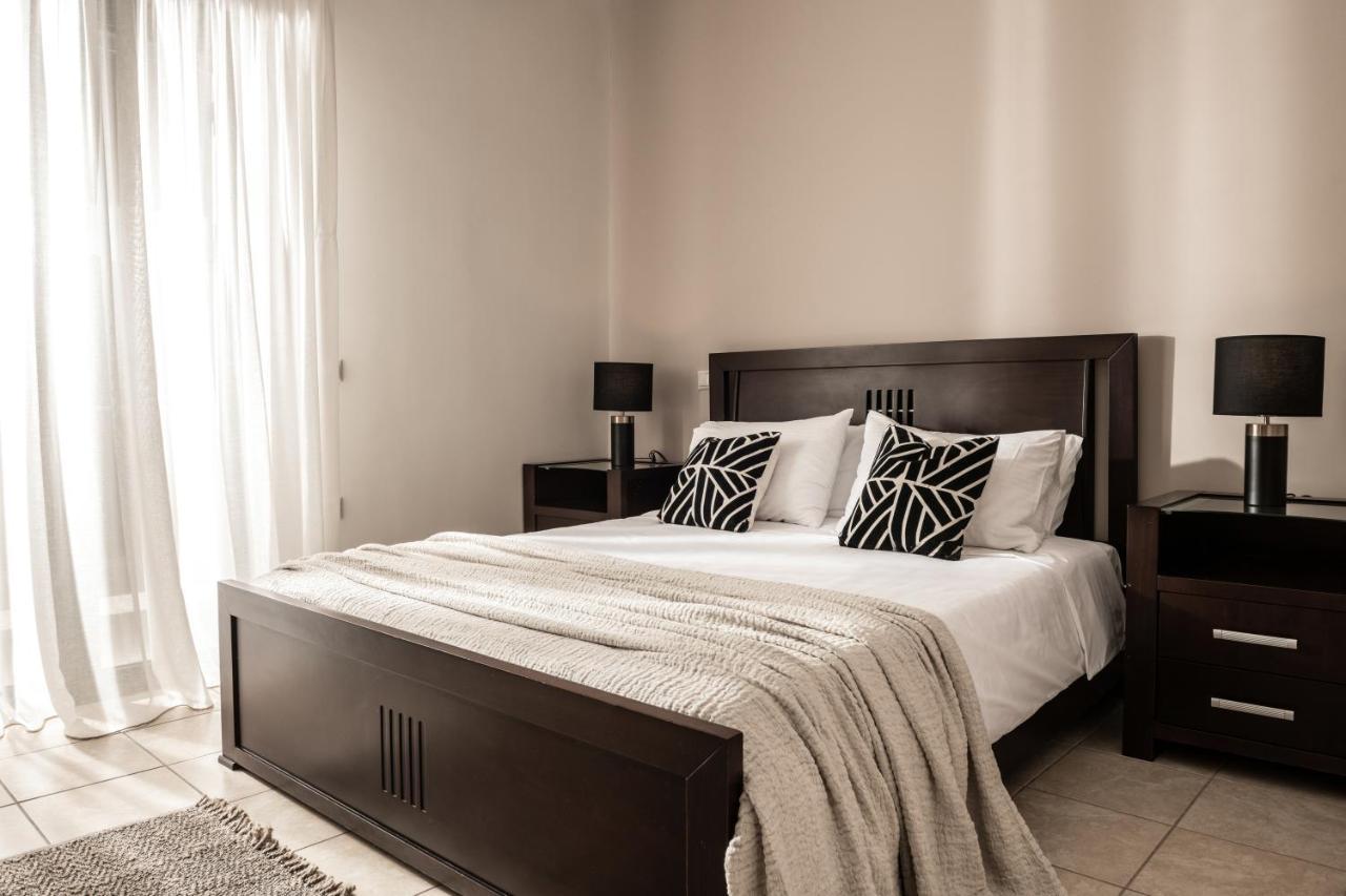 Mouzákion Amalthia Villa מראה חיצוני תמונה