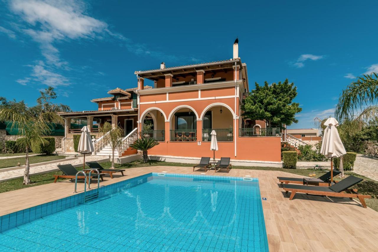 Mouzákion Amalthia Villa מראה חיצוני תמונה
