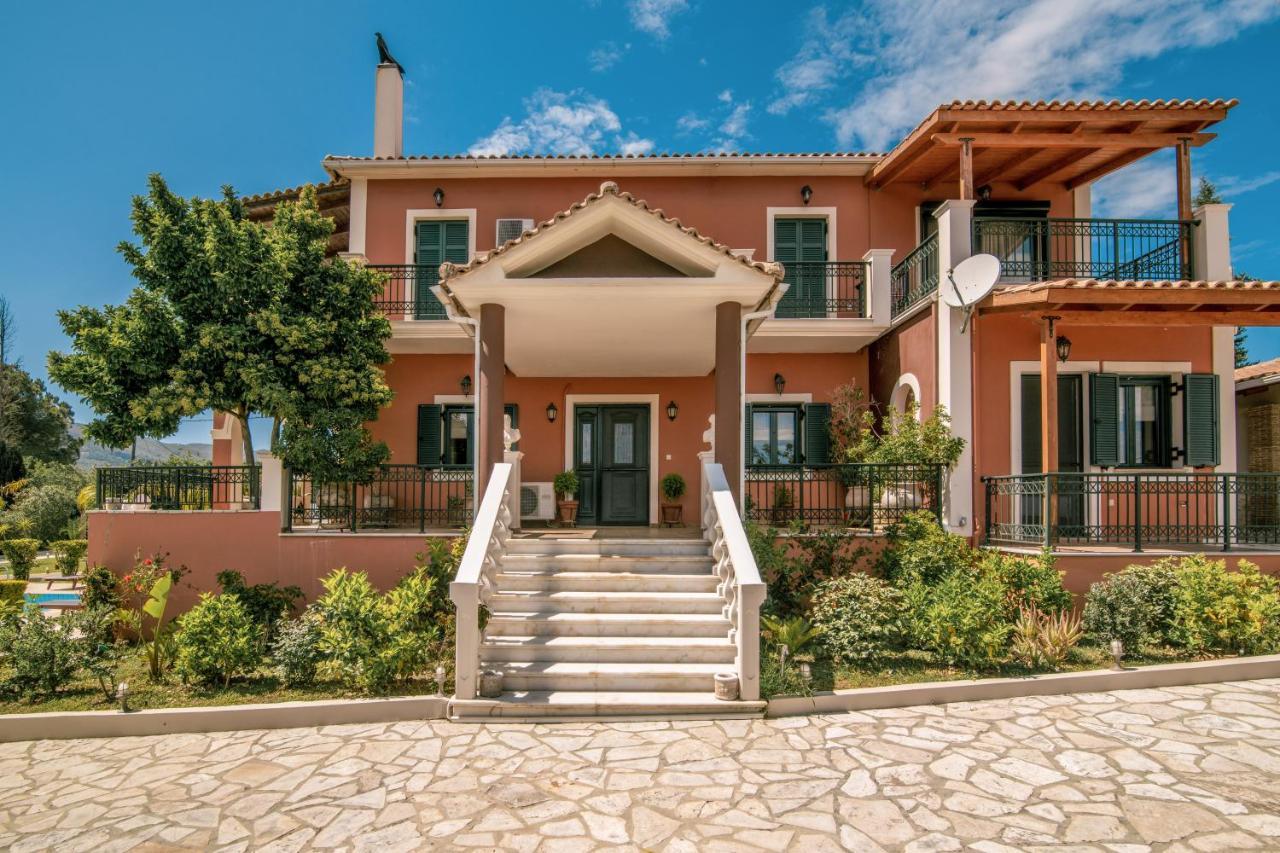Mouzákion Amalthia Villa מראה חיצוני תמונה