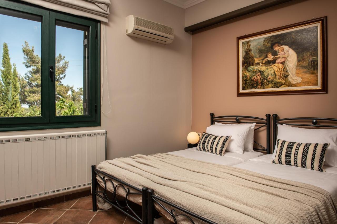 Mouzákion Amalthia Villa מראה חיצוני תמונה