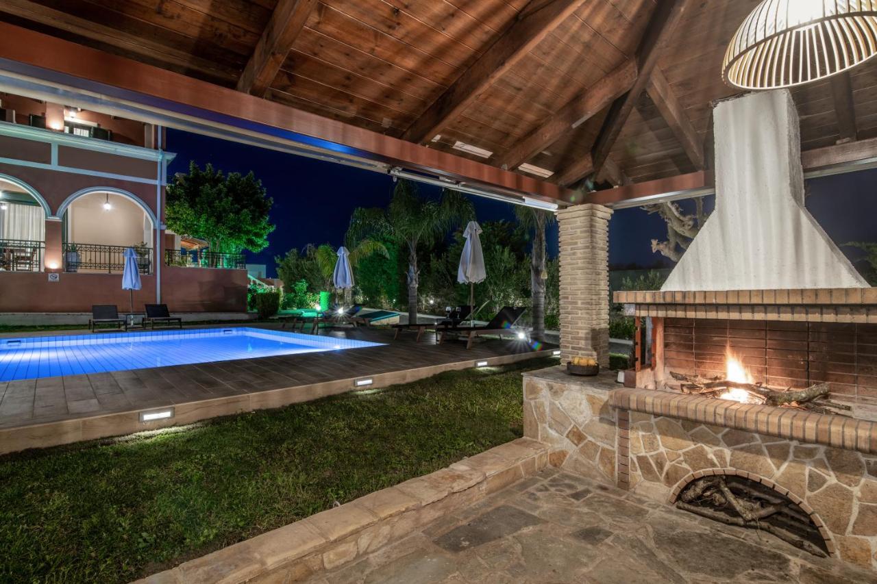 Mouzákion Amalthia Villa מראה חיצוני תמונה